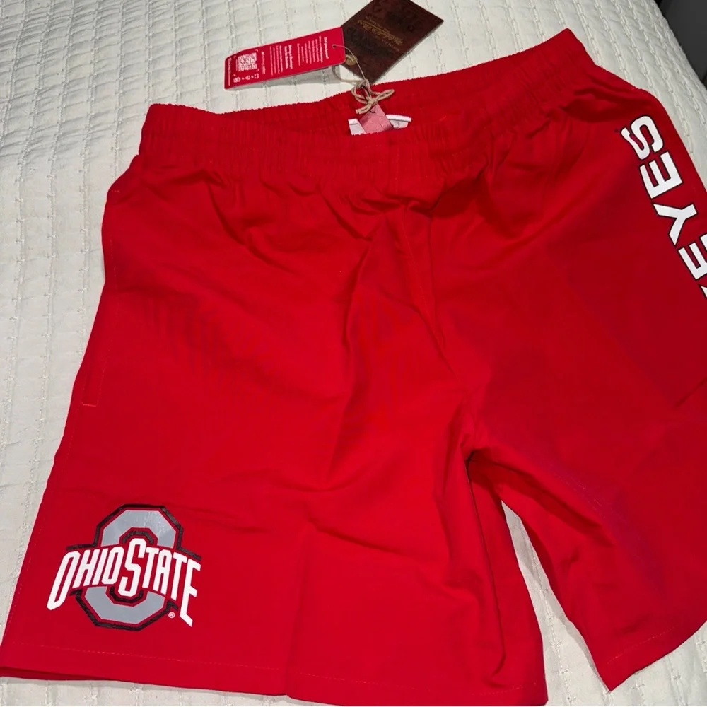 New Mitchell & Ness Mens NCAA Ohio State Buckeyes Game Day Shorts. Small‎